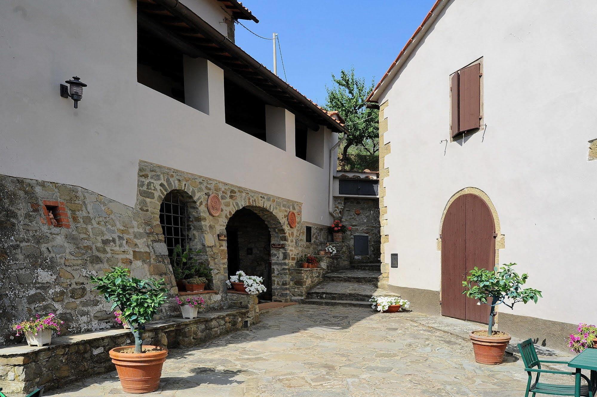Agriturismo Borgo Mocale Castelfranco di Sopra Bagian luar foto